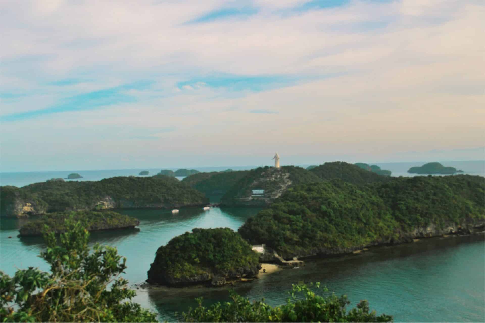 hundred islands